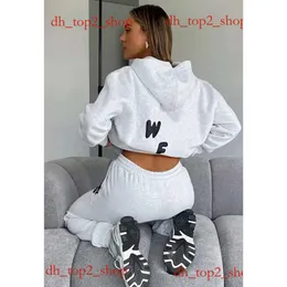 White Foxx Shirt Women Hoodie 2 pezzi Set Pullover Outfit Spazzate Sporty a maniche lunghe con cappuccio con cappuccio con cappuccio pantaloni asiatico S-3xl 3206 White Foxs Hoodie