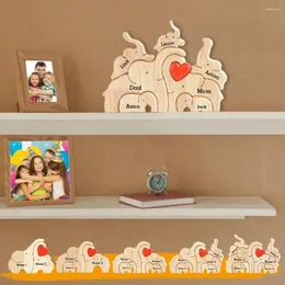 Figurine decorative Personalizzate Famiglia di elefanti Puzzle artistico in legno 2024 Decorazioni per il desktop Animali Tema Regalo personalizzato per