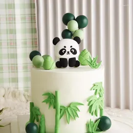 Cake Tools Netflix Giant Panda Decoration Söt tecknad docka bambu skogs topper barns grattis på födelsedagen hem