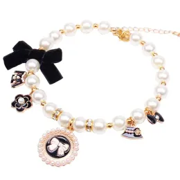 Collari per cani Guinzagli Catena Orsacchiotto Collana di perle Fiocco in pizzo Campana per gatti Collare Accessori Animale domestico personalizzato Rosa LL