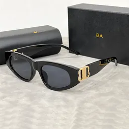 브랜드 선글라스 디자이너 선글라스 여성용 고품질 고급 선글라스 편지 UV400 디자인 선글라스 발렌타인 데이 선물 선물 11 가지 색상 상자 매우 좋습니다.