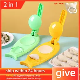 Baking Tools DIY Dumplings Maker Dough Pressing Tool Manual Wrapper Making Plastic Mold Dumpling Skin Artifact Press Kitchen Accessorie