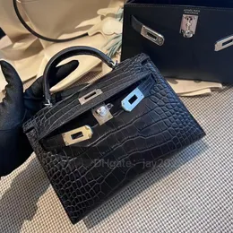 10s Helt handgjorda tygväska Designer Bag Slant Bag Classic Luxury Mini 22cm Storlekar Importerade Amerika Krokodil Läder Real Skin Beeswax Thread Stitched