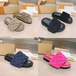 Chinelos masculinos de marca travesseiro de piscina plano conforto mule louisely chinelos viutonly vittonly scuff flat mules pôr do sol acolchoado alça frontal elegante estilo fácil de usar