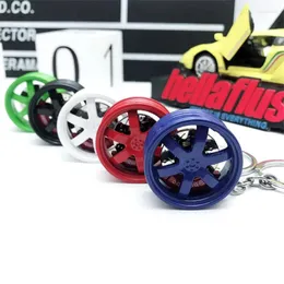 مفاتيح Wheel Rim Hub Tuning Mini Keychain سلسلة مفاتيح المفتاح حلقة حلقة JDM Hellaflush Zinc Car Truck TRACK TRAIN 37 CVT MB تصميم