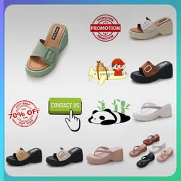 مصمم منصة غير رسمية عالية ارتفاع سميك Soled PVC Summer Men Women Slips Slides Memory Memory Slidal