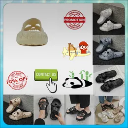 Designer Casual Skeleton Head Funny One word Drag Slippers Woman Light weight wear resistant breathable rubber soft soles sandals Flat Summer