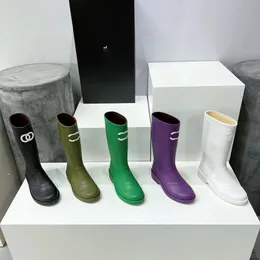 Luksusowe buty deszczowe Designer Knight Winter Boots for Women's Grube Knee High Boots marka gumowe buty platformowe nad kolanami długie kostki męskie czarne botki wysokie