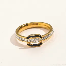 Marke Luxusschmuck Designer Ringe Frauen lieben Ringe 18K Gold plattierte Ringparty Accessoires Geschenke
