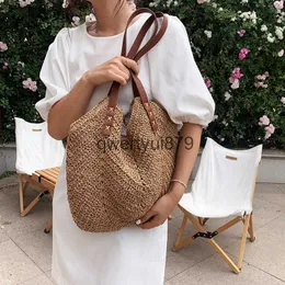 Shoulder Bags Casual Large Capacity Straw Tote Bag ollow Woven Women Soulder Summer Beac Lady andbag Big Sopper Travel Sac 2021H2421