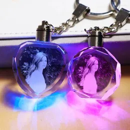 Party Favor Personalized Favors Gift Valentine Day's Souvenirs LED Laser Engraved Crystal Picture Keychain Guest Wedding Gifts