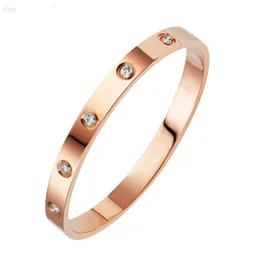 Women 18 k Gold Fashion Clasp Rhinestone Bracelet