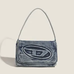 Tidig höst Nylig ljus tvättade denim mjuk och lat underarm singel axel crossbody kvinnors väska 2024 78% rabatt i butiken grossist