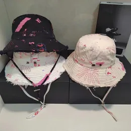 Luksusowy projektantka Kobiet kubełka dla kobiet luksusowa czapka modowa letnia szeroka plaża na plażę swobodne czapki haftowane nakrycia głowy