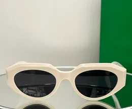 Klasik 1031 Güneş Gözlüğü Kedi Göz Şekimi Krem Koyu Gri Lensler Sunframe Kadınlar Gölgeleri Sonnenbrille Tonları Sunnies Gafas de Sol UV400 Gözlük Kutu