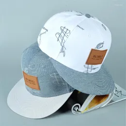 Ballkappen 2024 Baumwolle Cowboyhut Brief Aufkleber Graffiti Lässige frische Hip-Hop-Baseballmütze Casquette Snapback Hüte für Männer