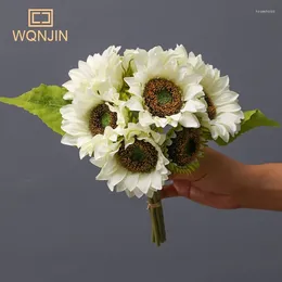 Decorative Flowers 9 Heads/1pcs Silk Sunflower Bride Bouquet For Christmas Home Wedding Year Decoration Fake Plants Artificial Flower