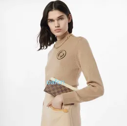 2024 Cardigan Andra designertröja Kvinntröjor Kvinnor Autumn Explosion of Luxury Korean Network Sweaters Womens Women Sweater Crew Neck 100% Wool S-L 845 Zipper