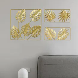 Dekorative Figuren Nordic Home Decor Ginkgo Blatt Eisen Wandbehang Gold Palm Ahorn Anhänger Makramee Metall Licht Luxus Ornament