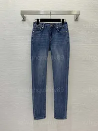 Jeans da donna firmati Pantaloni da donna Jeans skinny classici alla moda Elastico Slim Fit Sollevamento dell'anca Jeans di lusso di alta qualità Pantaloni casual in denim versatili Jeans da donna