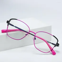 Solglasögon ramar Trending Women's Metal Glasses Frame With Spring Hinges Blue Light Blocking Female Anti Radiation Protection SPELALES