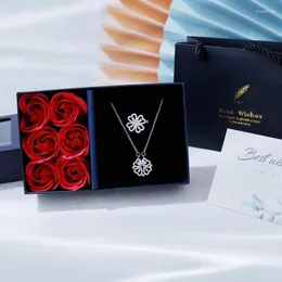 Ожерелья с подвесками, подарочная коробка с розой, роскошное ожерелье с четырьмя листами клевера для женщин, магнитное кольцо с кристаллом сердца, подарки девушке, маме, жене