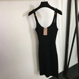 Abito da donna lavorato a maglia Abito da canotta slim sexy senza maniche Lettere Abiti eleganti di design di lusso