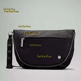 Bolsa de ombro feminina, bolsa de ombro para academia, corrida, esportes ao ar livre, viagem, telefone, moeda, bolsa de peito ajustável, bolsa crossbody, pacote engraçado, bolsa mensageiro 2024