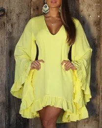 Casual Dresses Bell Sleeve Ruffles Frill Hem Dress Women Strapless Slash Neck Long Fashion Sexy Mini Solid Color Spring Summer