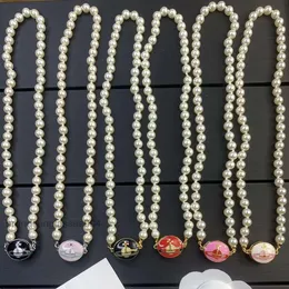 디자이너 럭셔리 주얼리 Vivienenwestwoods 위성 Viviane Westwood Empress Dowager Magnet Buckle Enamel Pearl Necklace Womens Net Red Spice Saturn Pearl Clavi