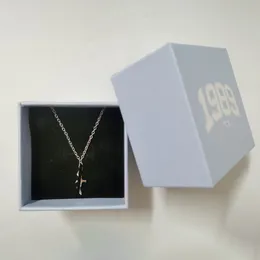 Heta lyxiga Taylors Swifts Seagull Pendant Halsband för kvinnor 1989 Commemorative örhängen Personlig populär designer smycken krage kedja parti gåva