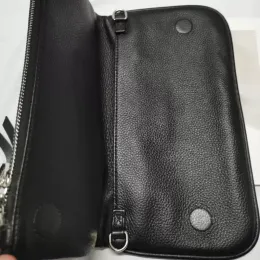 Mody kobiety na ramionach Crossbody Leataher Osobowość skrzydła ozdobna łańcuch Messenger Bag worka worek sac a główne akcesoria bagażowe femme)