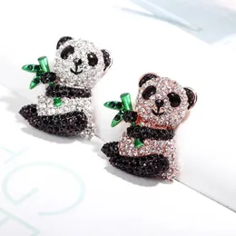 Broşlar moda bambu kristal panda kadınlar için kıyafetler zarif rhinestone pimi sıradan ofis takı hediyesi