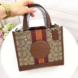 Luxurys Designer Field tote çanta 2 boyutlu kadın erkekler hafta sonu şehir dükkanı omuz çantası debriyaj annesi seyahat en kaliteli deri çanta sacoche crossbody bebek bezi çantası