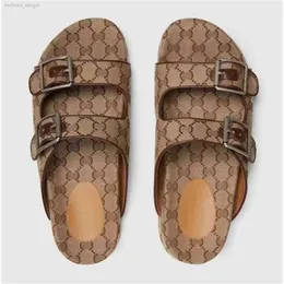 Große Größe 35–47, hochwertige Luxus-Designer-Sandalen für Männer und Frauen, modische, klassische Blumen-Brokat-Slides, flache Leder-Gummi-Flip-Flops, Strandschuhe, Loafer