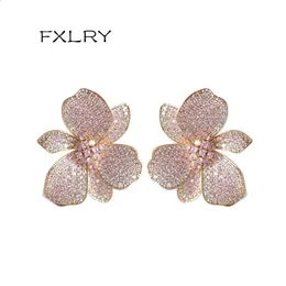 FXLRY Design Fashion Golden Color Cubic Zirconia Big Flower Stud eEarring For Women Wedding Bride Jewelry 240127