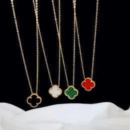 Van Clover Kolye Cleef Dört yapraklı yonca Neckalces Moda Çiçekler Dört yapraklı Yonca Kolye Kadınlar Bağlantı Zinciri Lüks Kolyeler Tase Takıları