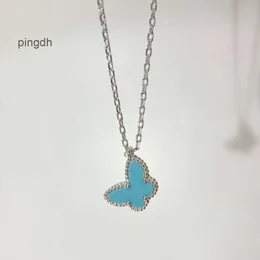 Van Clover Necklace Cleef Four Leaf Clover Neckalces vanlies lies necklace Turquoise Little Butterfly Necklace Sweet Light Luxury Grade Collar Chain S925 Sterling