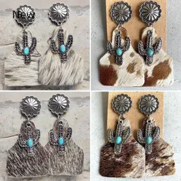 Dangle Earrings 2024 Western Jewelry Cowgirlギフト卸売本物の牛ひも皮革牛タグドロップカクタスチャーム