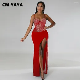 Casual Dresses CM.yaya Women 2024 Diamonds Rhinestones Mesh Spaghetti Strap Rygglös High Side Split ärmlös Midi Maxi Long Party Dress