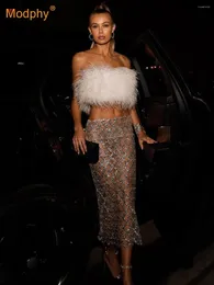 فساتين العمل Modphy Fashion Runway Feather Sequins Skirt Women's Sexy Sexy Bardless Outrich Top Mesh Perspective اثنين