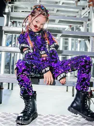 Abbigliamento da palcoscenico Abbigliamento da spettacolo Abiti da ballo con maniche svasate Ragazze Costume jazz Bambini Viola Paillettes Set hip-hop Danza di strada