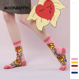 Женские носки, товары с изображением цветка и сердца, мультяшная личность, ниша, забавные длинные носки, женские милые хлопковые носки в трубке