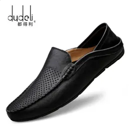 Dudeli İtalyan yaz içi boş ayakkabılar erkekler rahat lüks marka orijinal deri moafers erkekler nefes alabilen tekne ayakkabıları moccasins üzerinde kayma 240202