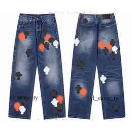 Jeans da uomo di nuova marca Designer Make Old Washed Chromees Hearts Jeans Pantaloni dritti cromati Cuore Croce Ricamo Lettere Stampe per Donna Uomo Casual Stile lungo 611