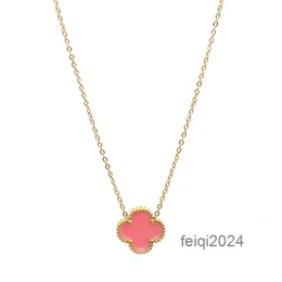 Designer Jewelrys Van Clover Neckalce Cleef Quatro Folhas Trevo Colares Pingente para Mulher Van Clovers Correntes Banhado A Ouro Dia Dos Namorados Enfeites de Noivado Suitab