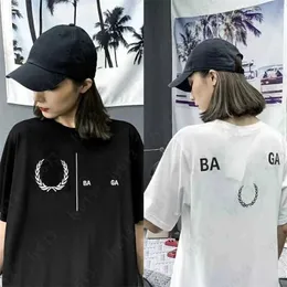 Tasarımcı T Shirt Kadınlar En İyi Yaz Lüks Tshirt Klasik Marka Mektup Baskı Moda Günlük Kısa Kollu Yuvarlak Yuvarlak Boyun Tişörtleri Kadın Giysileri