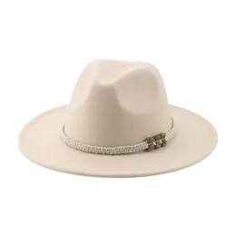 Beanie Kafatası Kapakları Kış Şapkaları Kadınlar İçin Sonbahar Şapka Fedora Felted Man Hat Panama Sıradan Vintage Western Kovboy Zinciri Geniş Brim 62m 243p