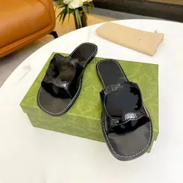 Luxuriöse Designer-Sandalen, Slipper-Slides, ineinandergreifende G-Cut-out-Slide-Sandale, Millennials-Leder, echtes Leder, Gummisohle, Größe 35–43, 1,25 04