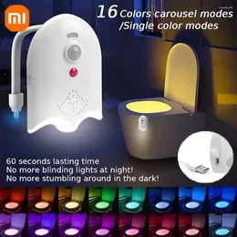 Luci notturne Xiaomi Luce per WC con retroilluminazione del sensore di movimento 8/16 colori Lampada RGB ricaricabile USB Proiettori Decorazione Camera da letto